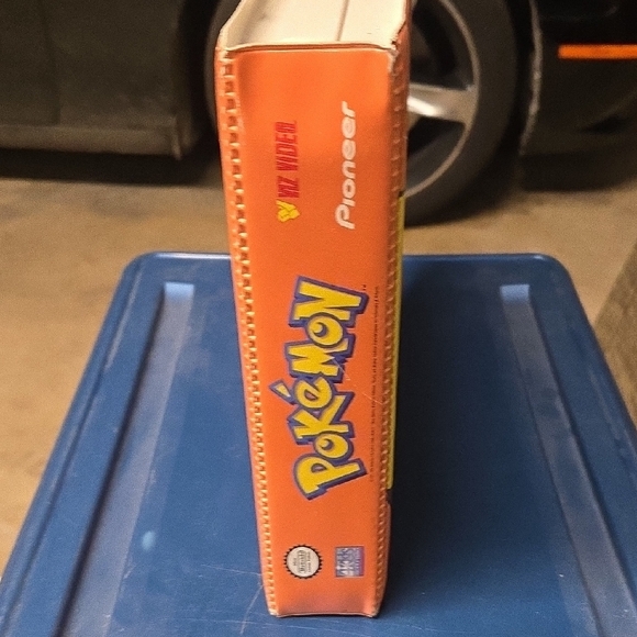 orange card binder Charizard Pokemon for Collectors | 360 Cards quality zip Trick or Trade Orange Pokmon